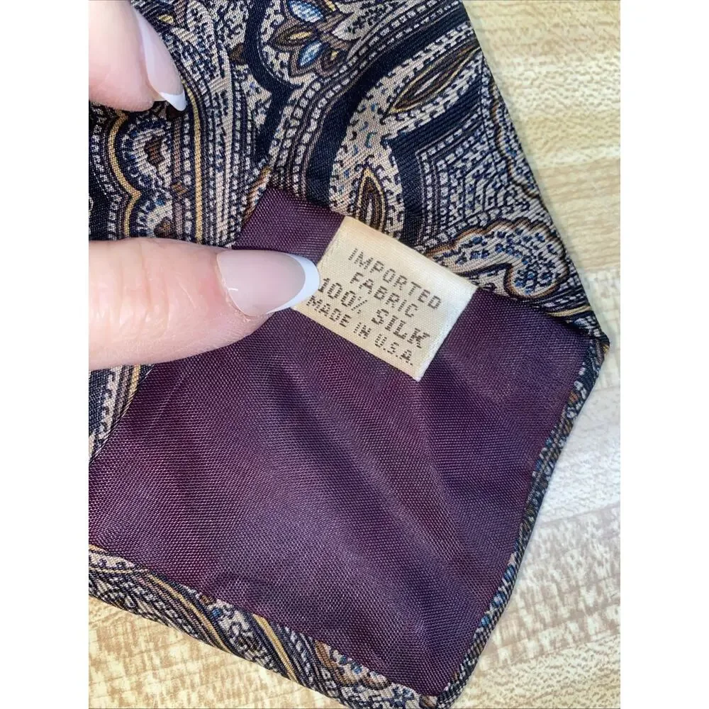 Liberty Of London Brown 100% Silk Made In USA Necktie Tie Vintage 58